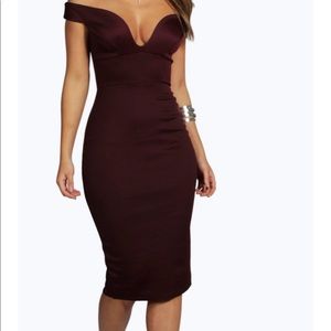 Sweetheart off the shoulder midi dress